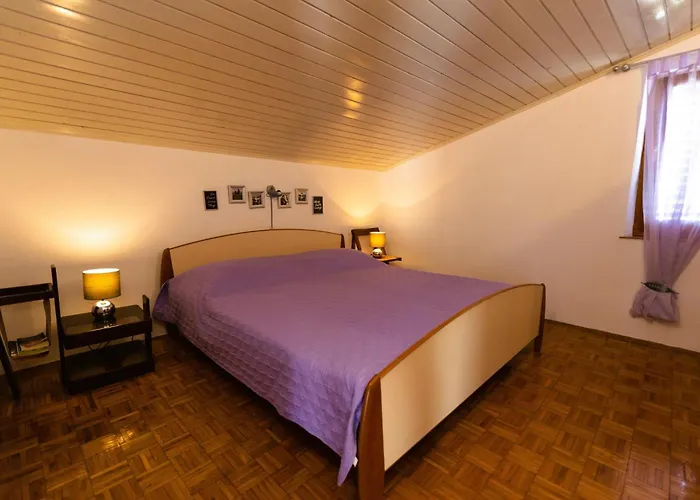 Apartment Gizdic *